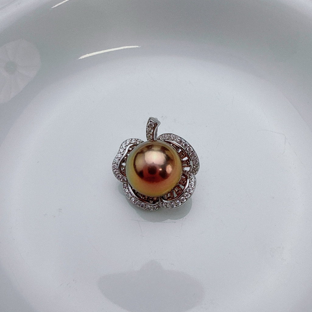 26p89 S925 Stamped High Quality Freshwater Edison Pearl Pendant Avocado Luster